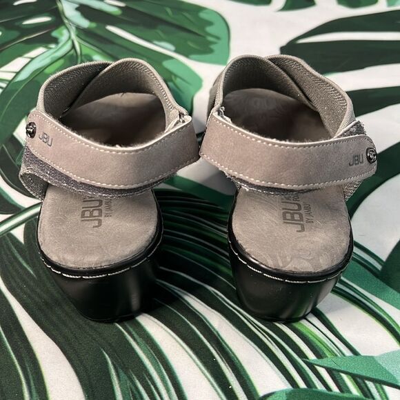 JBU by Jambu memory foam sandal wedges with silver sparkle ✨ - Picture 8 of 9